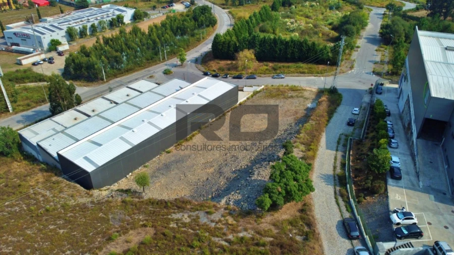 Terreno para Venda em Campo e Sobrado Foto 2