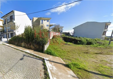 Terreno para Venda em Campo e Sobrado