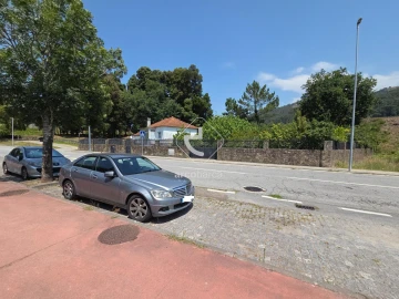Moradia T4 para Venda em Vila Nova de Cerveira e Lovelhe