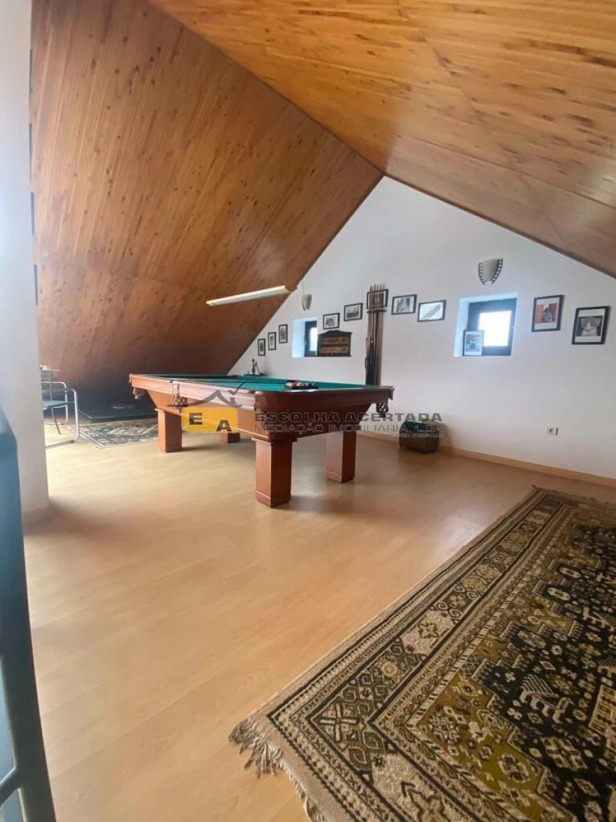 Moradia T5 para Venda em Aveleda Foto 32