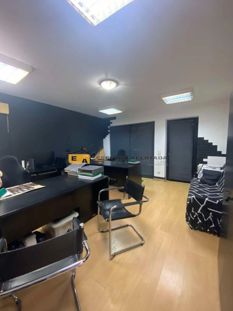 Moradia T5 para Venda em Aveleda Foto 21