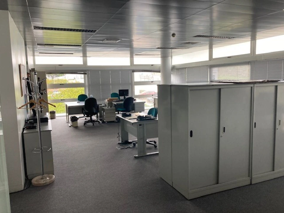 Escritório para Arrendamento em Cacém e São Marcos Foto 4