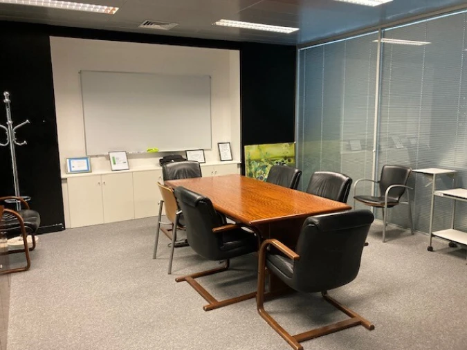 Escritório para Arrendamento em Cacém e São Marcos Foto 3