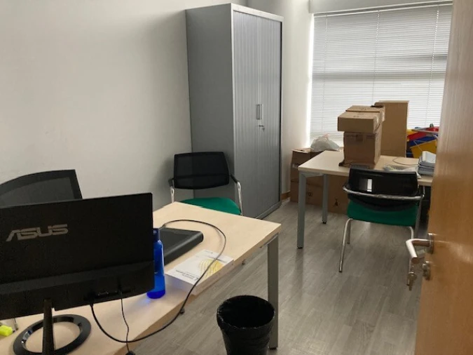 Escritório para Arrendamento em Cacém e São Marcos Foto 7