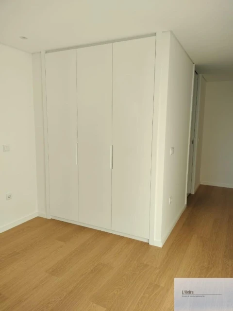 Apartamento T2 para Venda em Mafamude e Vilar do Paraíso