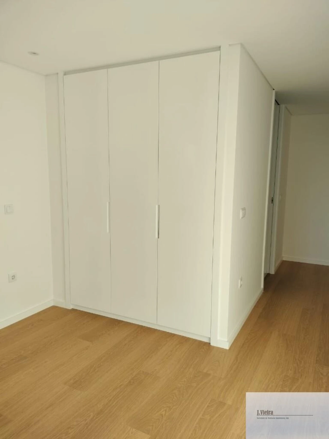 Apartamento T2 para Venda em Mafamude e Vilar do Paraíso Foto 4