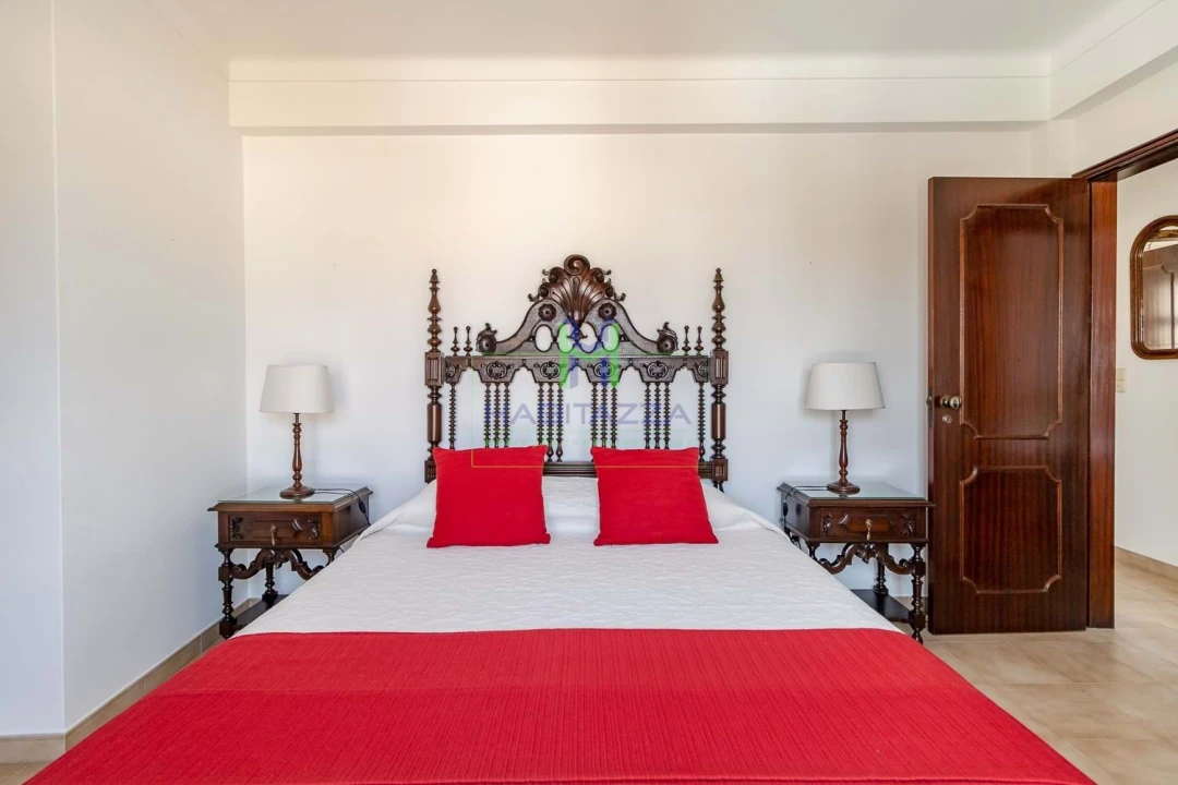 Moradia T2 para Arrendamento em Luz Foto 6