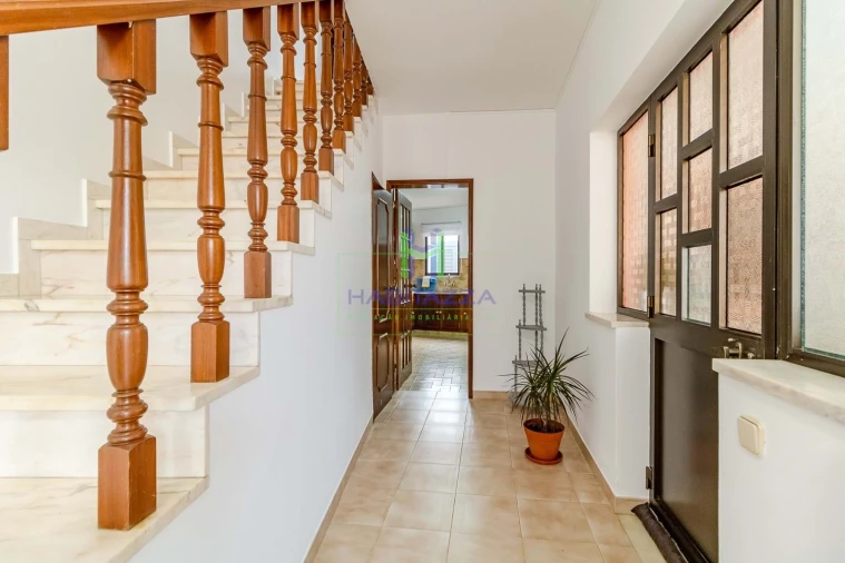 Moradia T2 para Arrendamento em Luz Foto 3