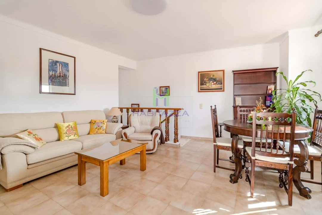 Moradia T2 para Arrendamento em Luz Foto 5