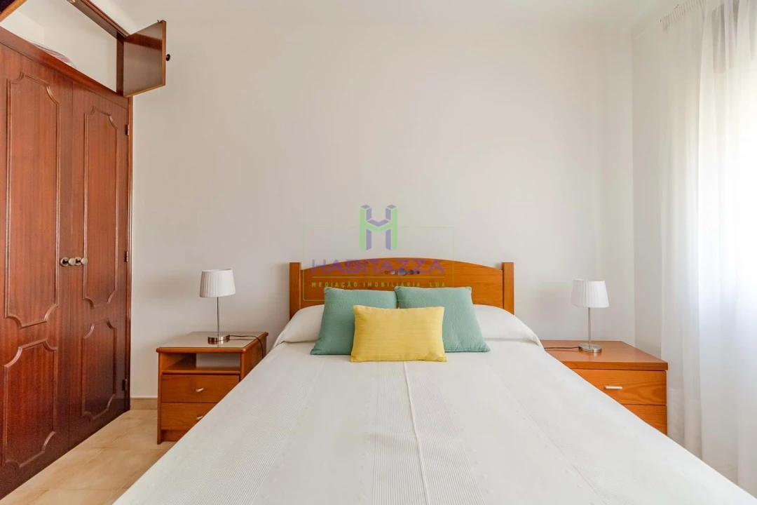 Moradia T2 para Arrendamento em Luz Foto 11