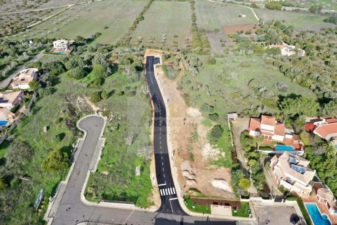 Moradia T4 para Venda em Lagos (São Sebastião e Santa Maria) Foto 15