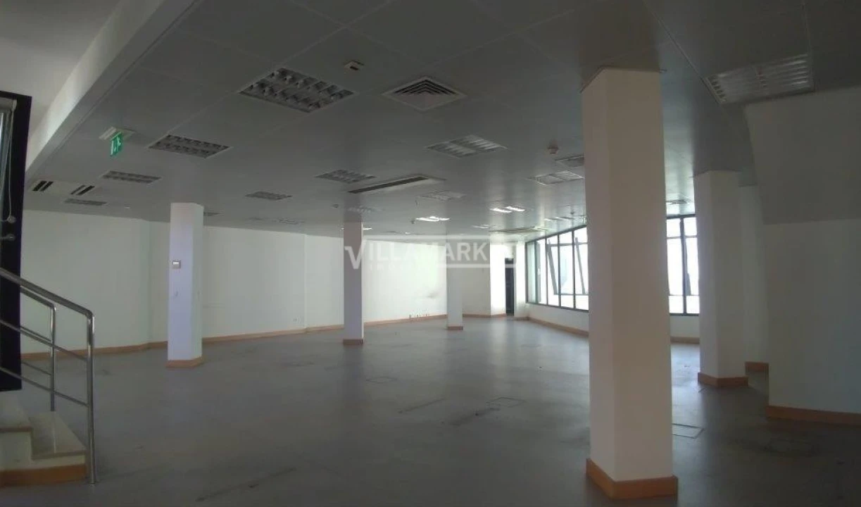 Prédio para Venda em Nossa Senhora da Conceição, São Pedro e São Dinis Foto 5