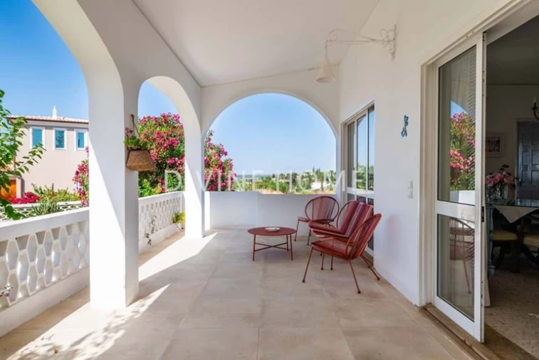 Moradia T4 para Venda em São Silvestre Foto 14