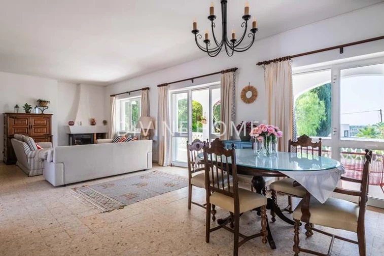 Moradia T4 para Venda em São Silvestre Foto 18