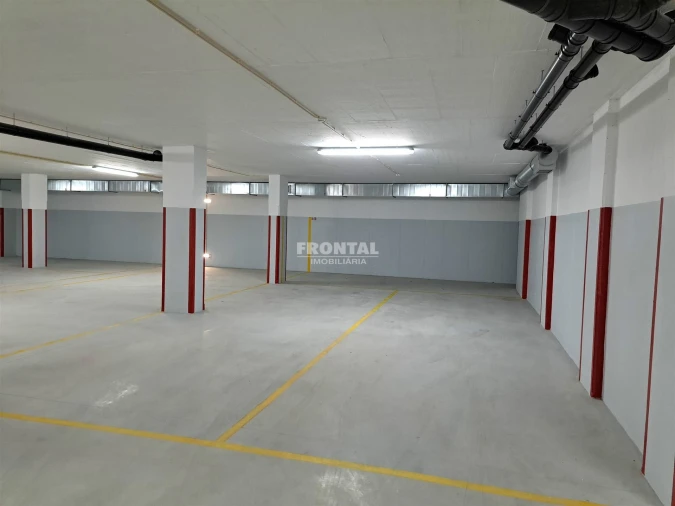 Apartamento T4 para Venda em Cedofeita, Santo Ildefonso, Sé, Miragaia, São Nicolau e Vitória Foto 13