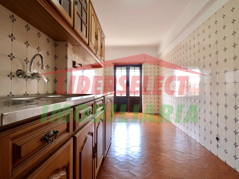 Apartamento T1 para Venda em Silveira Foto 4