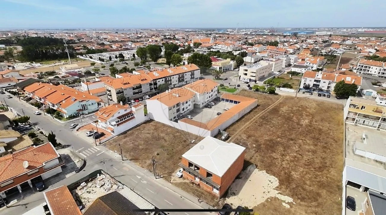 Apartamento T3 para Venda em Gafanha da Nazaré Foto 17