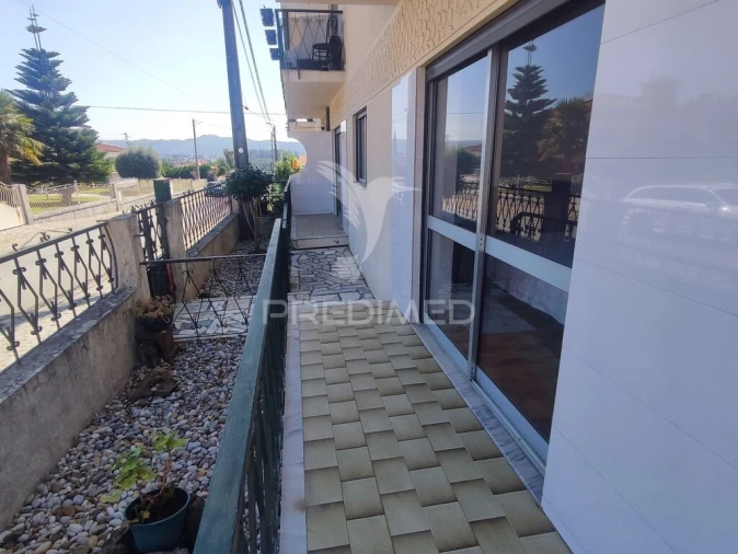 Moradia T9 para Venda em Sande (São Martinho) Foto 5