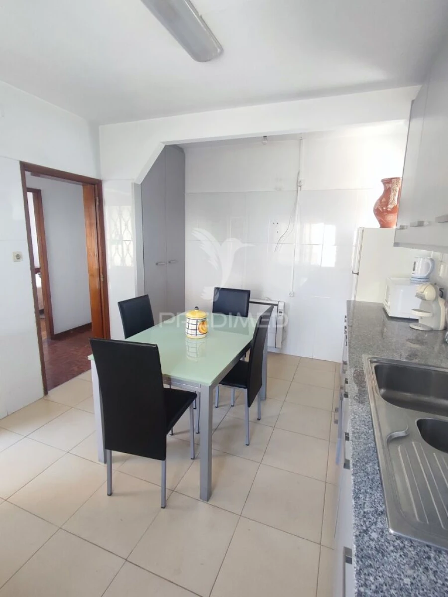 Moradia T9 para Venda em Sande (São Martinho) Foto 11