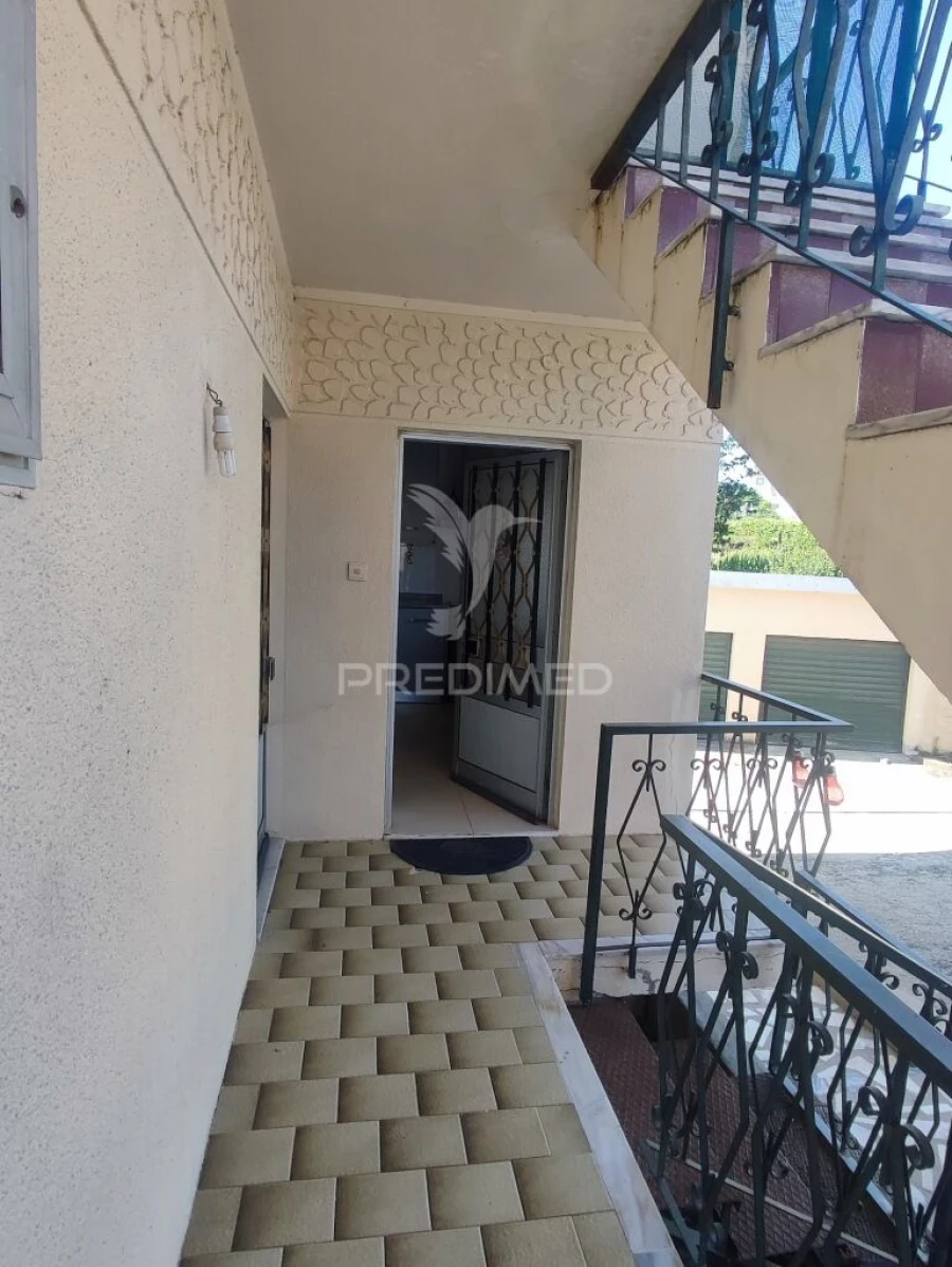 Moradia T9 para Venda em Sande (São Martinho) Foto 4