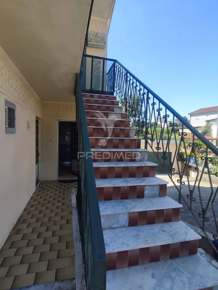 Moradia T9 para Venda em Sande (São Martinho) Foto 6