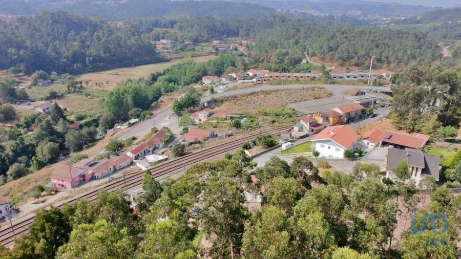 Terreno para Venda em Parada de Todeia Foto 14