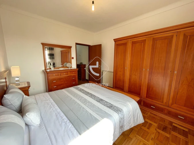 Moradia T4 para Venda em Grade e Carralcova Foto 15