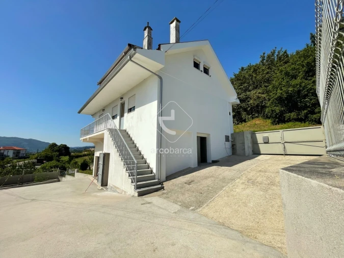 Moradia T4 para Venda em Grade e Carralcova Foto 25