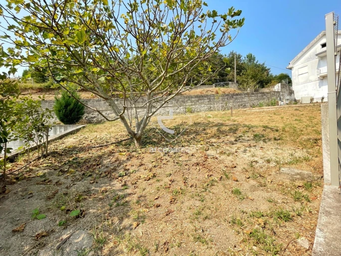 Moradia T4 para Venda em Grade e Carralcova Foto 31