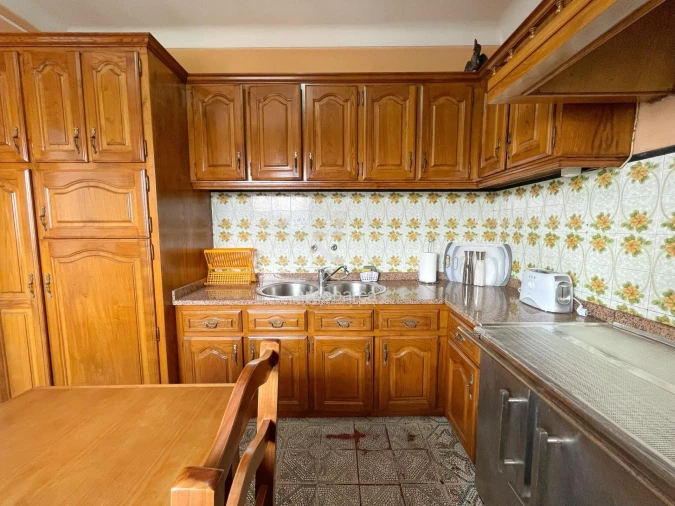 Moradia T4 para Venda em Grade e Carralcova Foto 8