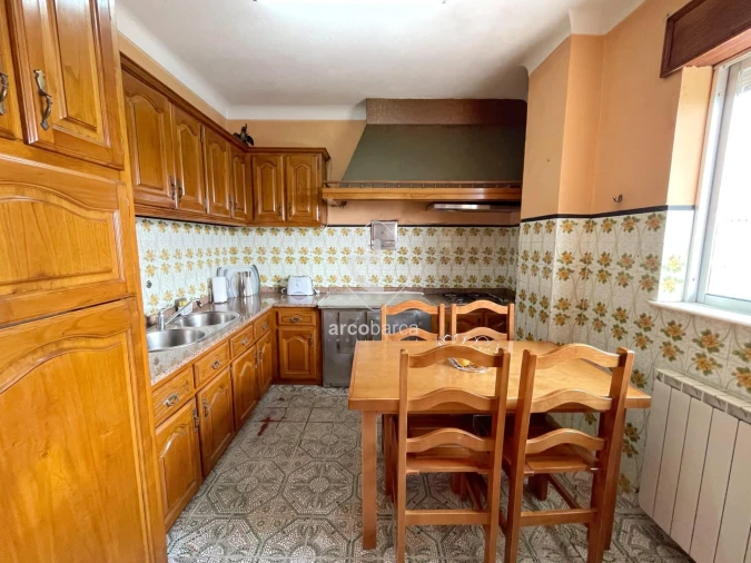 Moradia T4 para Venda em Grade e Carralcova Foto 7