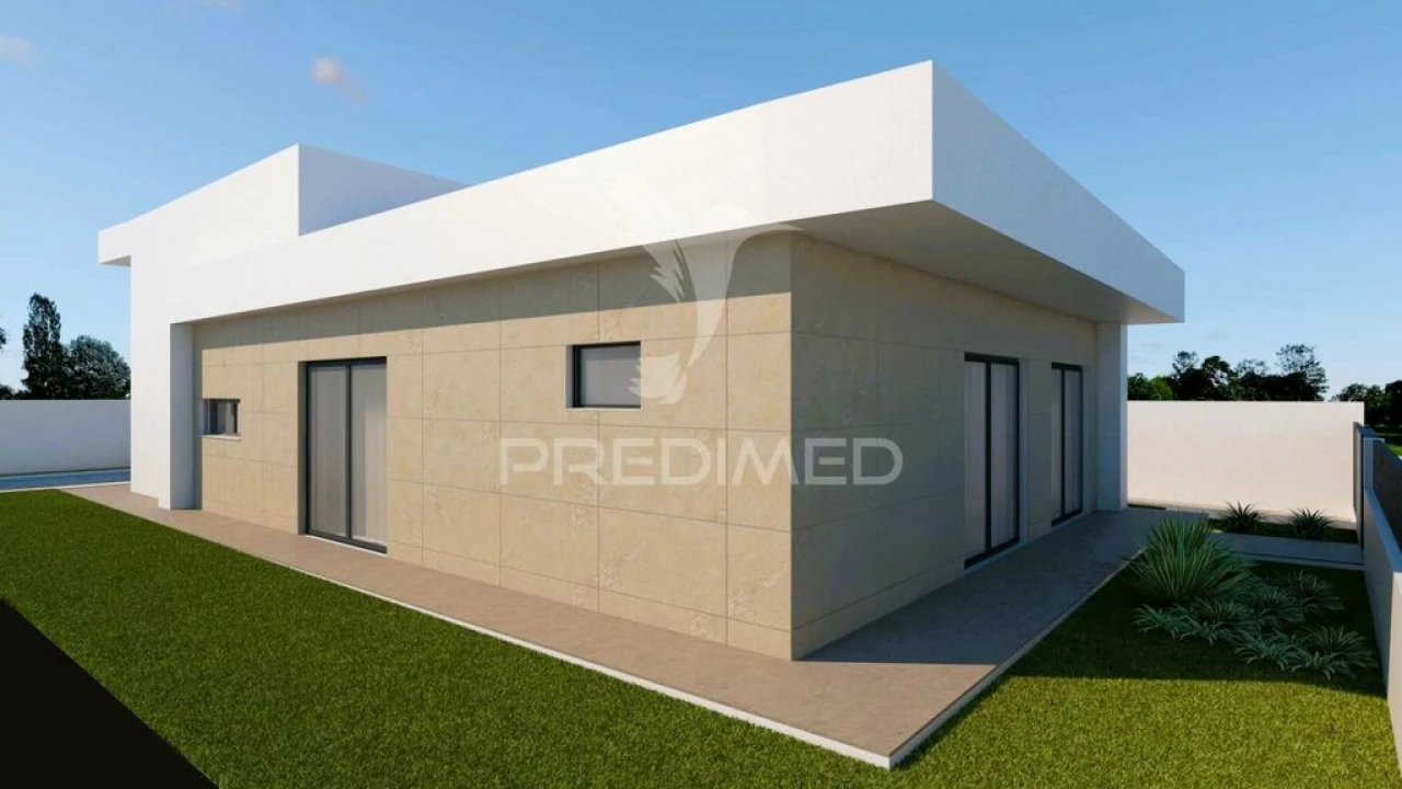 Moradia T4 para Venda em Fernao Ferro Foto 8