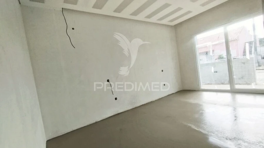 Moradia T4 para Venda em Fernao Ferro Foto 17