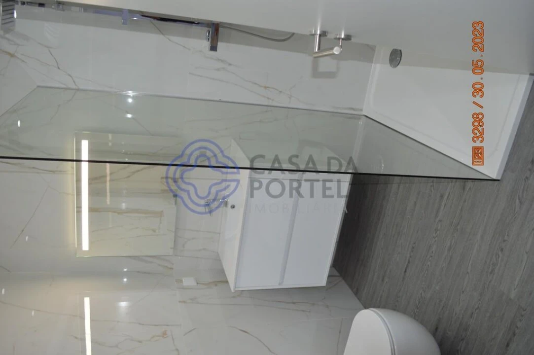 Apartamento T3 para Venda em Quelfes Foto 31
