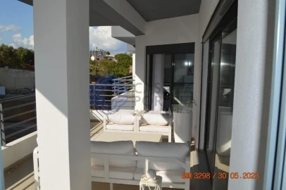 Apartamento T3 para Venda em Quelfes