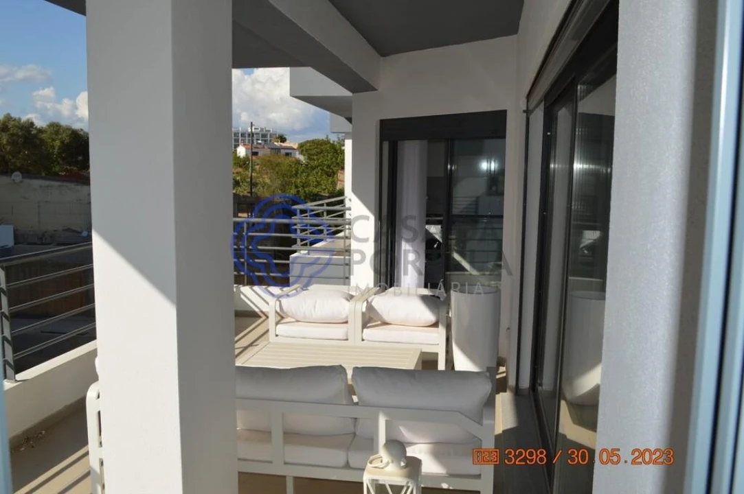 Apartamento T3 para Venda em Quelfes Foto 21