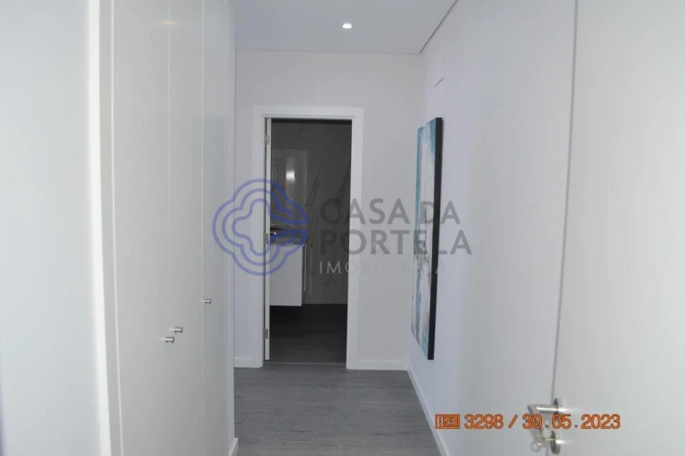 Apartamento T3 para Venda em Quelfes Foto 29