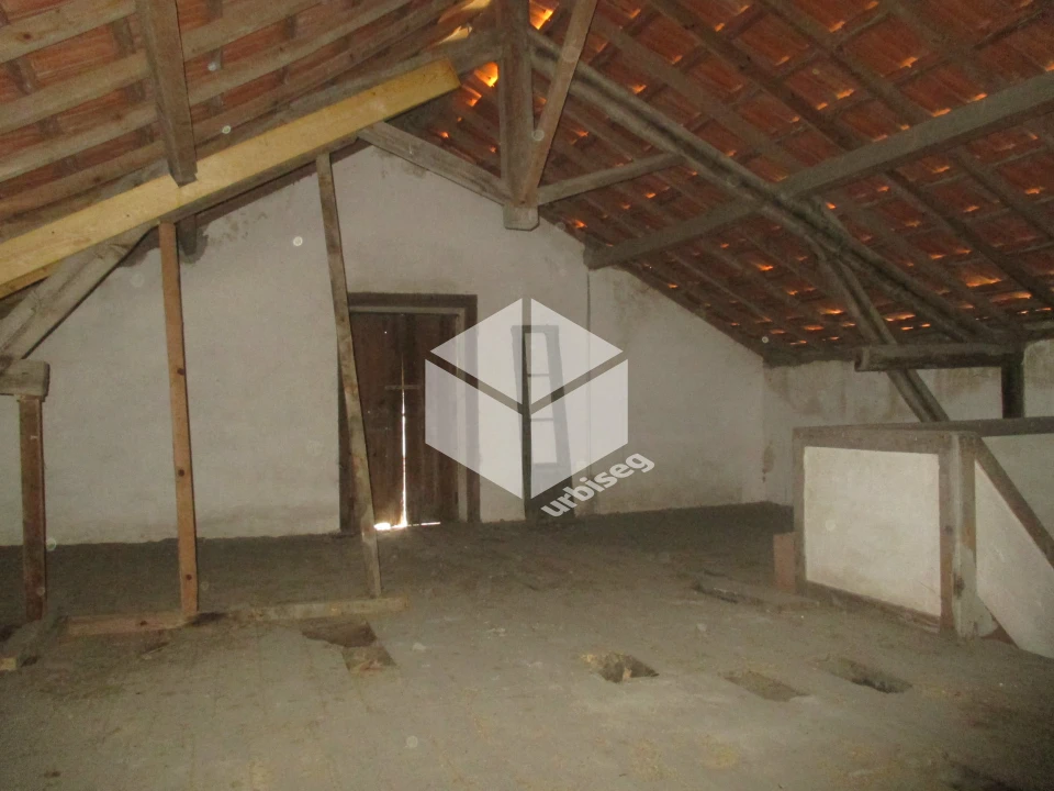 Moradia T4 para Venda em São Pedro Foto 7