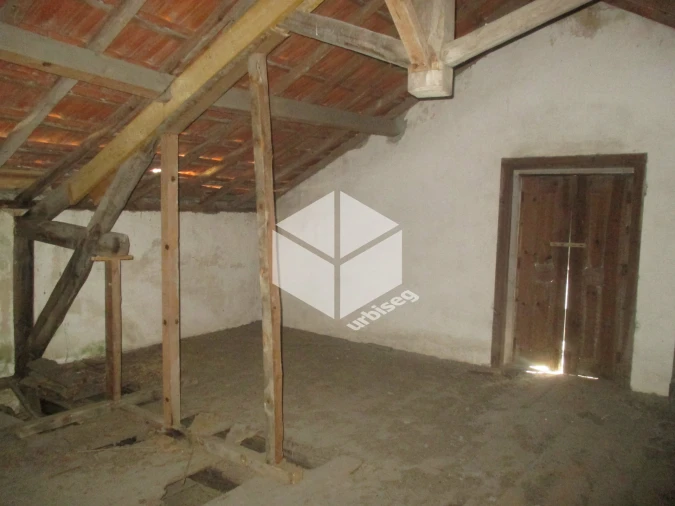 Moradia T4 para Venda em São Pedro Foto 8