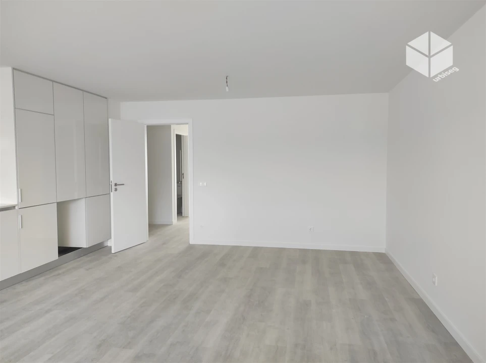 Apartamento T2 para Venda em Buarcos Foto 5