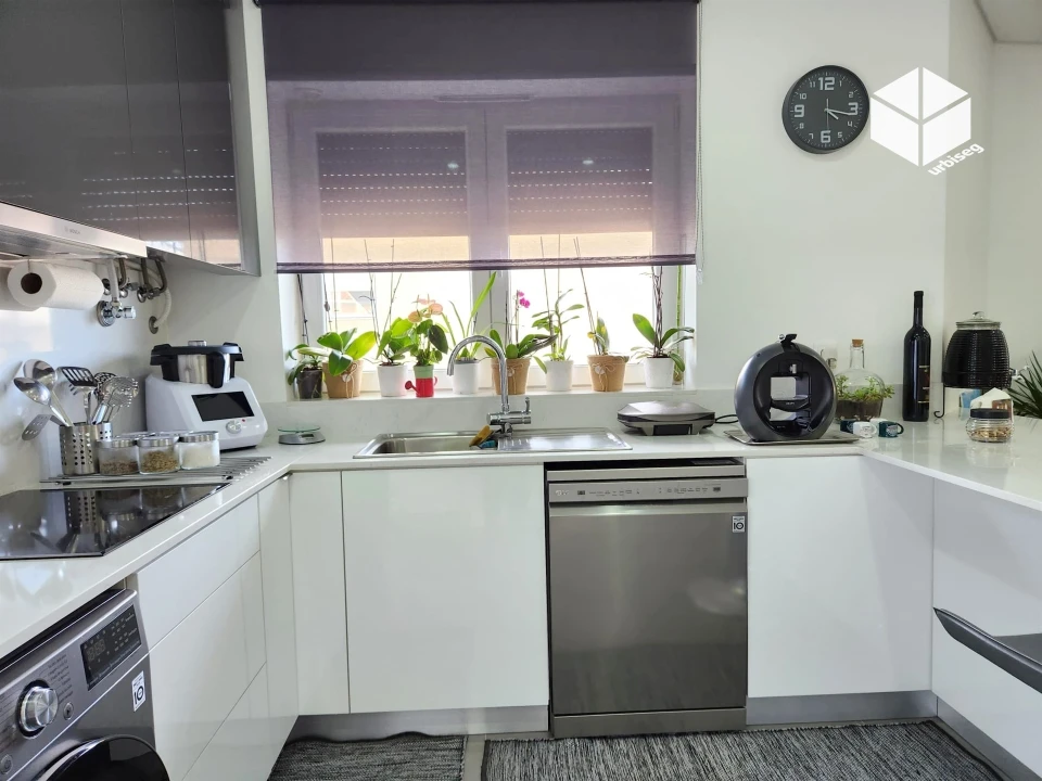 Apartamento T3 para Venda em Buarcos Foto 8