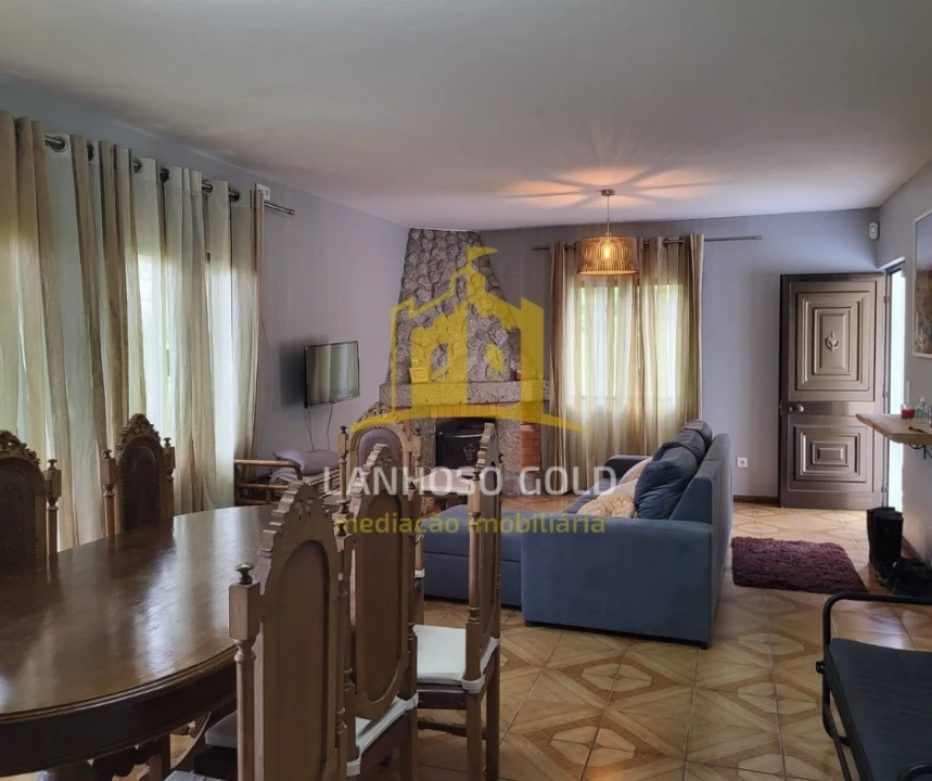 Quinta T3 para Venda em Caniçada e Soengas Foto 3