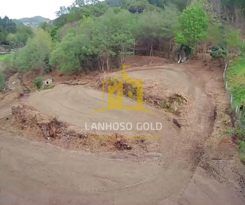 Quinta T3 para Venda em Caniçada e Soengas Foto 25