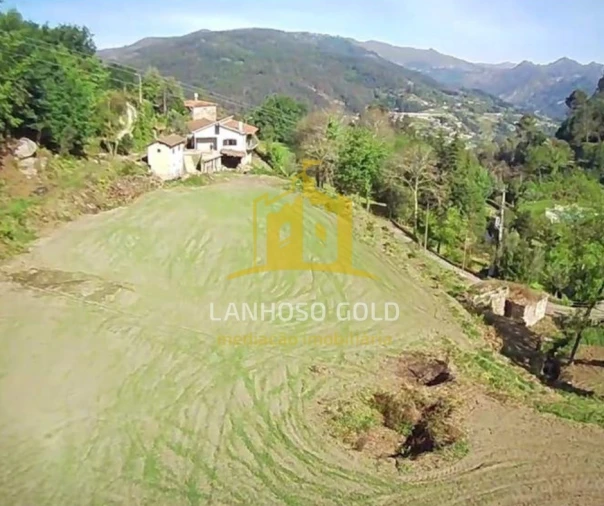 Quinta T3 para Venda em Caniçada e Soengas Foto 24