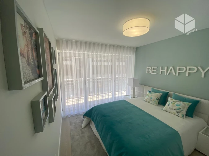 Apartamento T3 para Venda em Tavarede Foto 3
