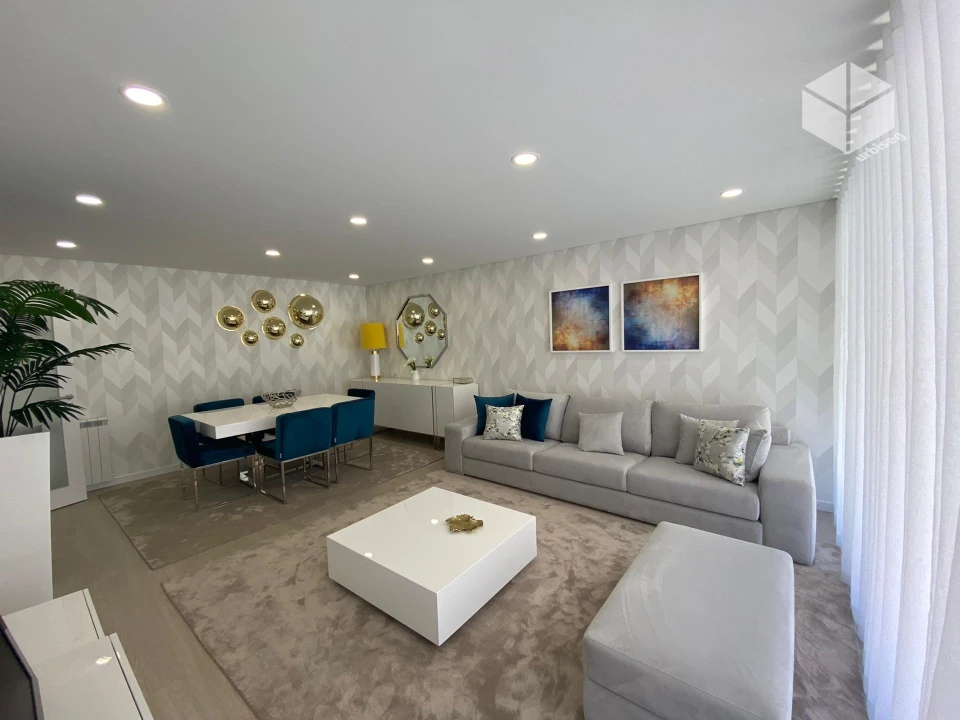 Apartamento T3 para Venda em Tavarede Foto 2