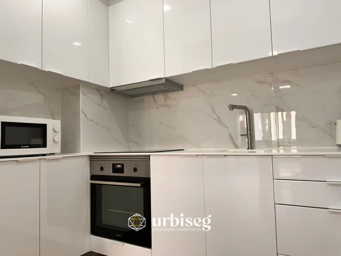 Apartamento T1 para Venda em Buarcos Foto 10