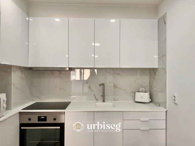 Apartamento T1 para Venda em Buarcos Foto 6