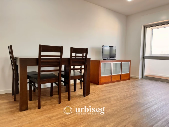 Apartamento T1 para Venda em Buarcos Foto 11