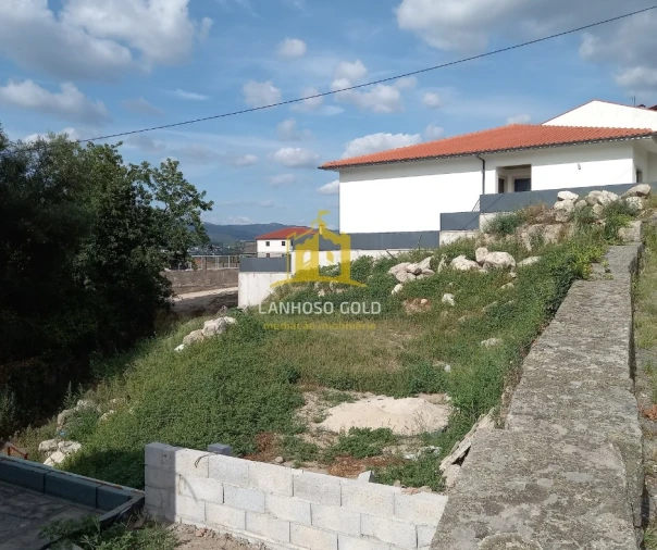 Moradia T3 para Venda em Garfe Foto 5